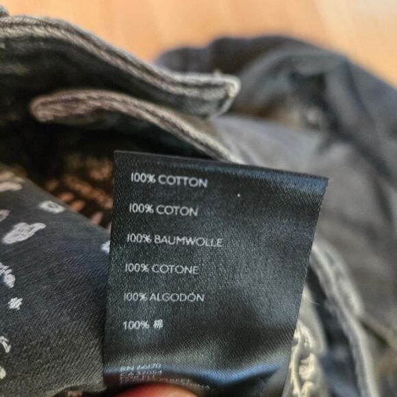 We The Free Romeo Rolled Cut Off Short Size 29 Black Free People Boho Distressed - Picture 8 of 11